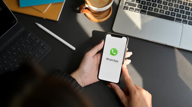 estrategia-whatsapp-chatbots-retail